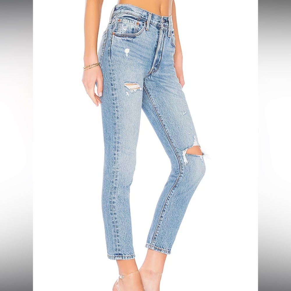 Levi’s 501 Skinny Jeans - Can’t Touch This
